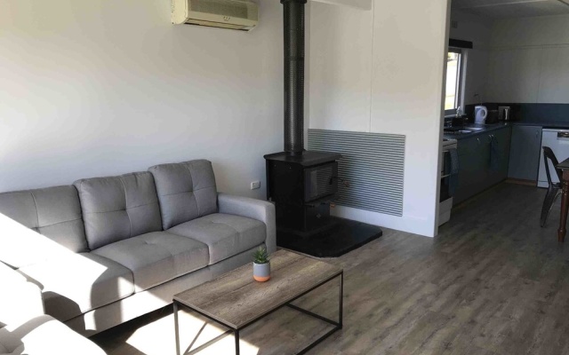 Schoolmasters Digs – Guest Rooms – Mt. Field National Park