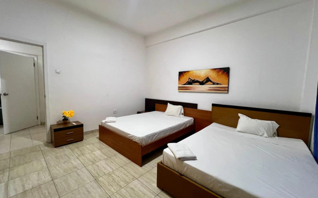 Apartamento África T2 em Zona Comercial de Luanda