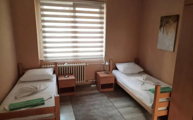 Petar Drapsin Hostel