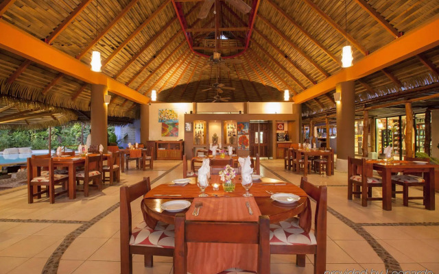 Bahia del Sol Beach Front Boutique Hotel
