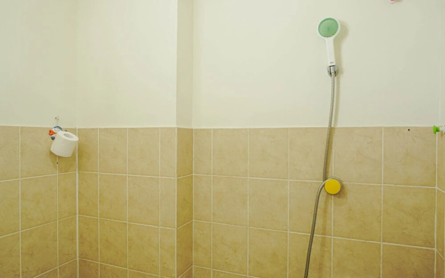 Compact and Scenic Studio Room Green Bay Pluit Apartment