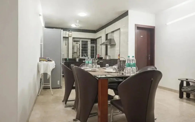 Hotel FC 16 Suites By OYO Rooms