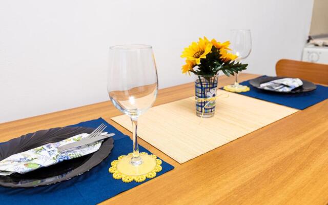 Lovely 1BD Apartment close to the Summer Theatre