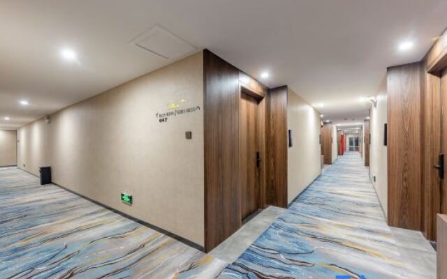 Yixiyun Hotel (Qihe Wanda Branch)