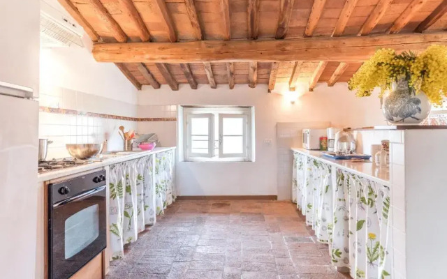 Villa Cenami Apartments with BIG POOL