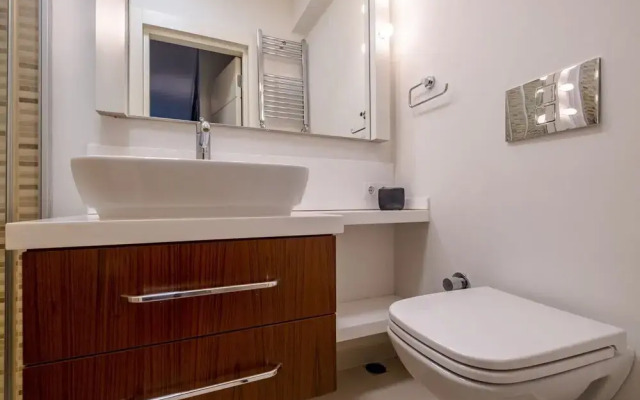 Fully Equipped Cozy Home in Besiktas