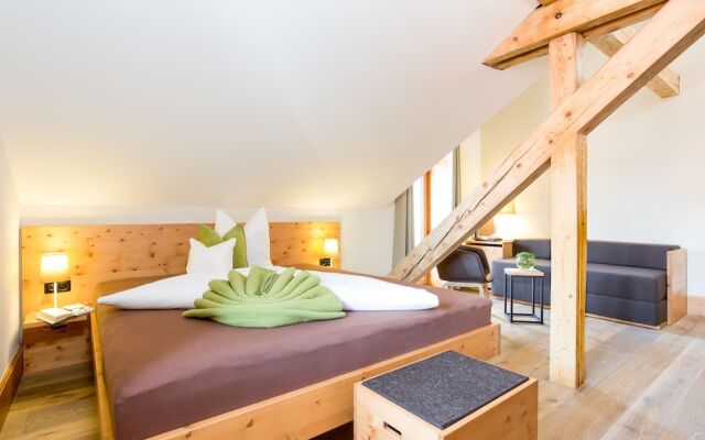 The Alpina Mountain Resort