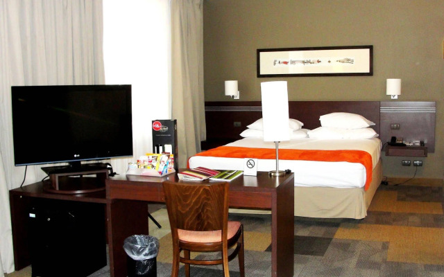 Pullman Santiago El Bosque by Accor Hotels