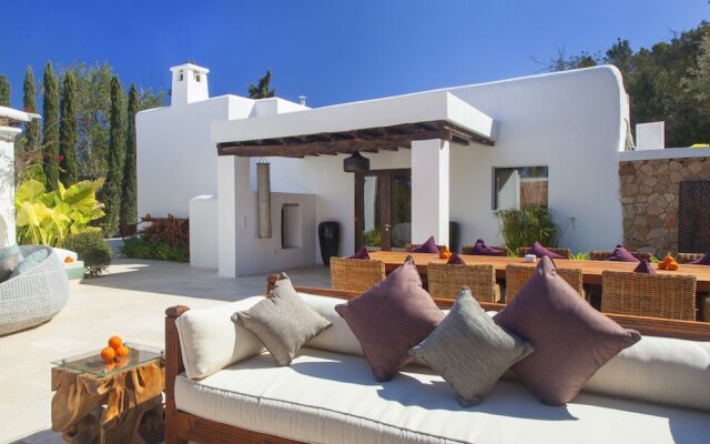Villa Ibiza Luxury by Priority