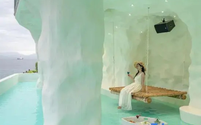 Qushu Adaman · Sky Villa