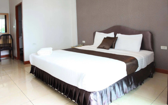 Arya Inn Pattaya Beach Hotel