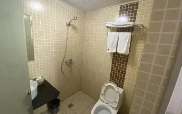 Shanghai Chenyue Motel