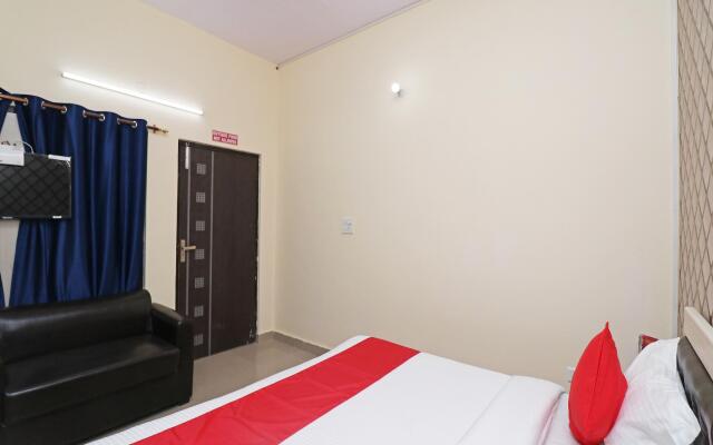 OYO 22698 Delight Residency