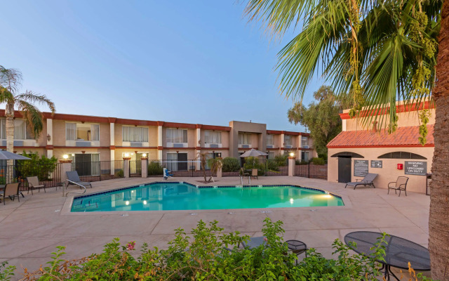 Best Western Phoenix Goodyear Inn