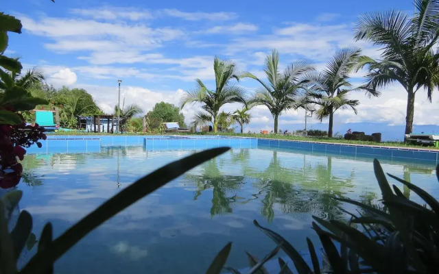 Cabañas y Flores Finca Hotel