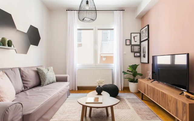 UPSTREET Delightful 1BD Apt in Plaka