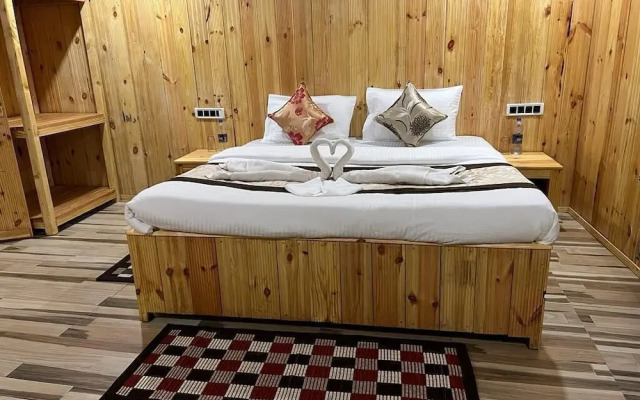 Village Camp Pench National Park