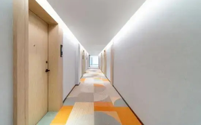 Huaxi Hotel