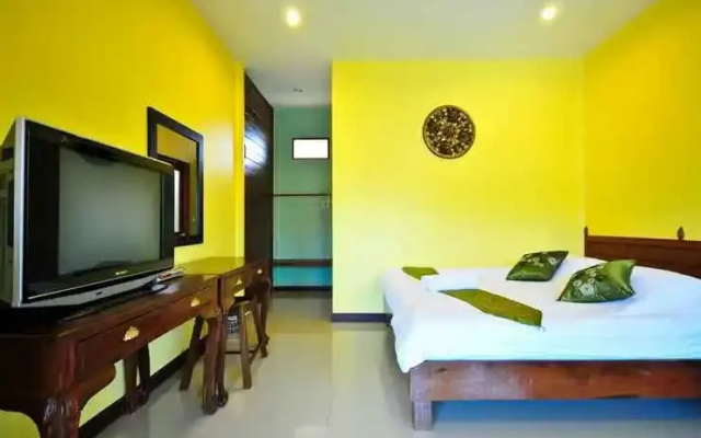 Baan Saranrom