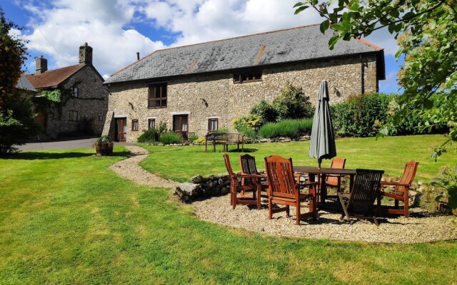 Hawley Farm Self Catering Holiday Accommodation