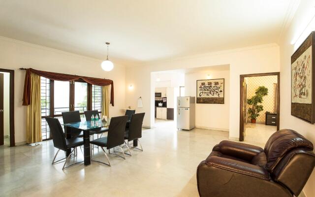 At Home Apartment Hotel