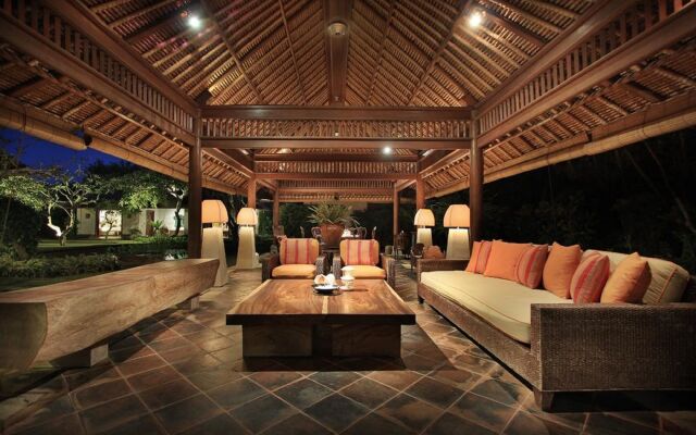 Luxury Villa Hanani Jimbaran Bali