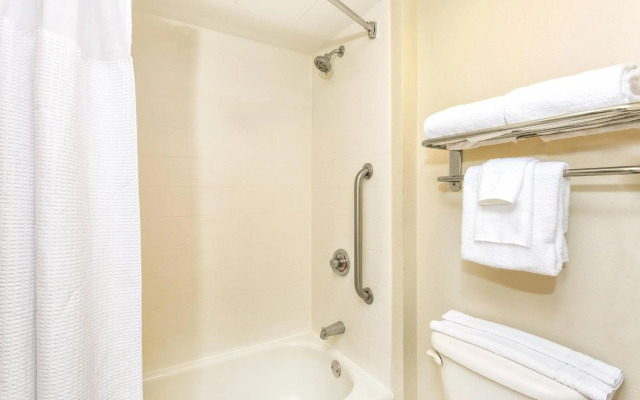 SpringHill Suites by Marriott Miami Airport South Blue Lagoon Area