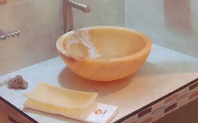 Hotel La Roca Natural