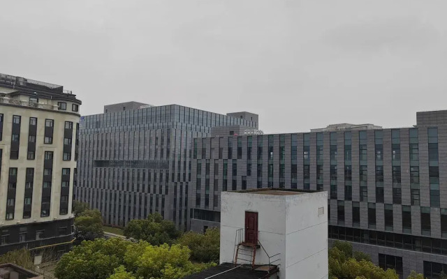 Tuke Hotel (Shanghai Hongqiao Hub Yan'an West Road Branch)