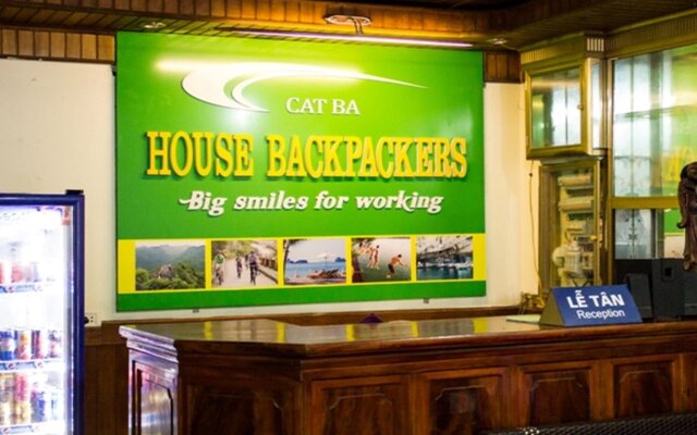 Catba House Backpackers - Hostel