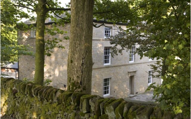 Rushop Hall