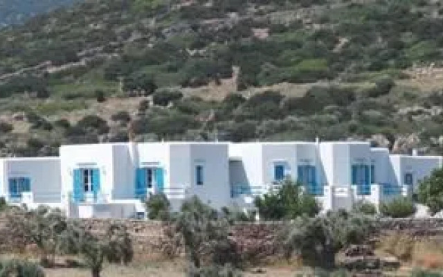 Smaragda Rooms & Studios