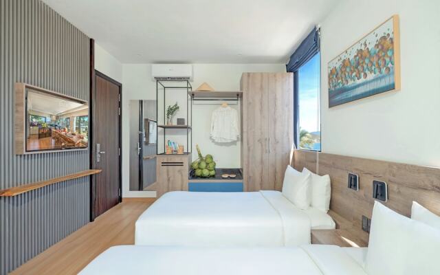 Cozy Front Beach House wid Private Beach