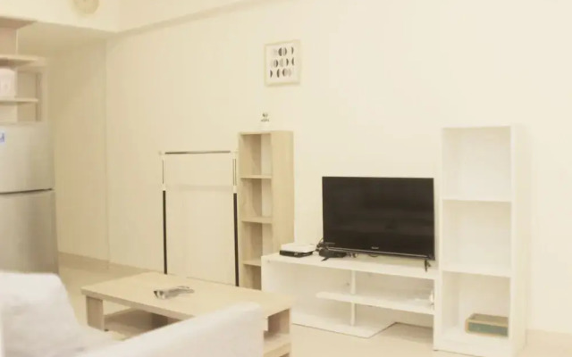 Luxury 1Br At Meikarta Apartment
