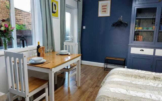 Inviting 1-bed Apartment in Herne Bay