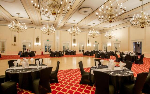 Britannia Adelphi Hotel