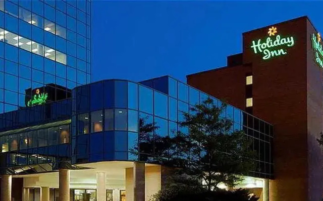 Holiday Inn Harbourview Halifax