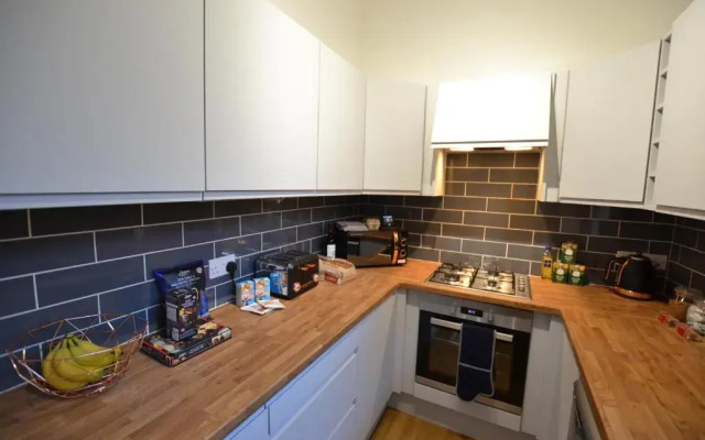 Mayflower Boutique Apartment - 2 Bedrooms Apartment - Stayseekers