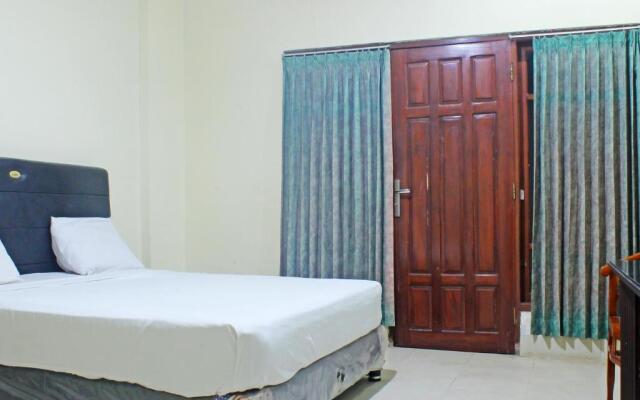 Collection O 91517 Hotel Gajah Mada Soe