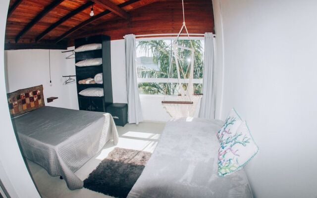 Lagoa Nômade Hostel
