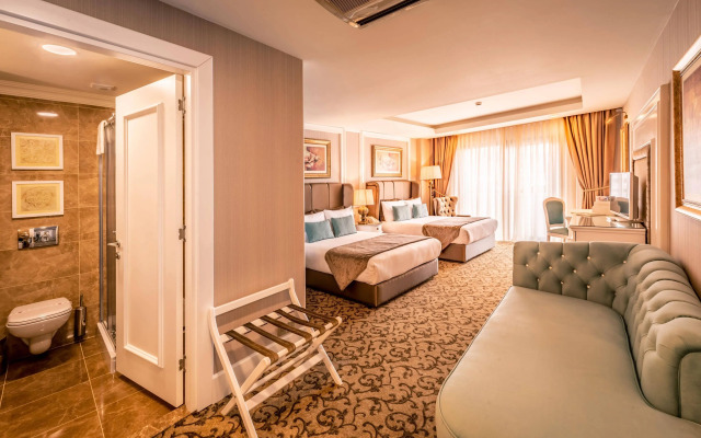 Vuni Palace Hotel