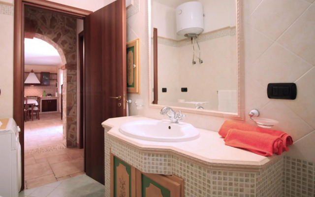 Foresta Forte Casa in Pietra Vicino al Ciolo