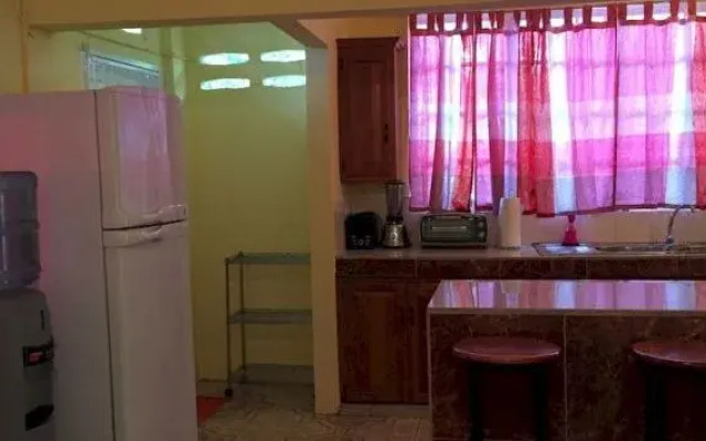 Criss Cross Visitor's Accommodation