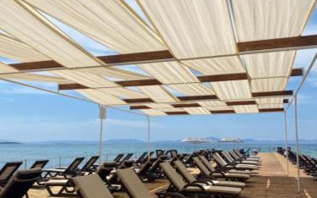 Seaside Apart Hotel