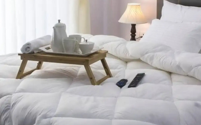 Parfait Street 3bhk Service Apartment Near Fortis