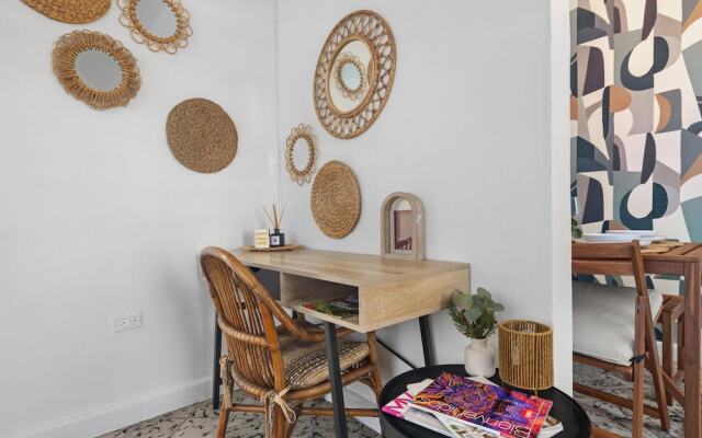 Otium Rentals Historic and Vibrant Apartment
