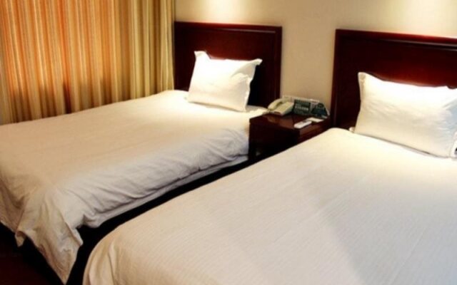 GreenTree Inn Urumqi Qiming Yuan Business Branch