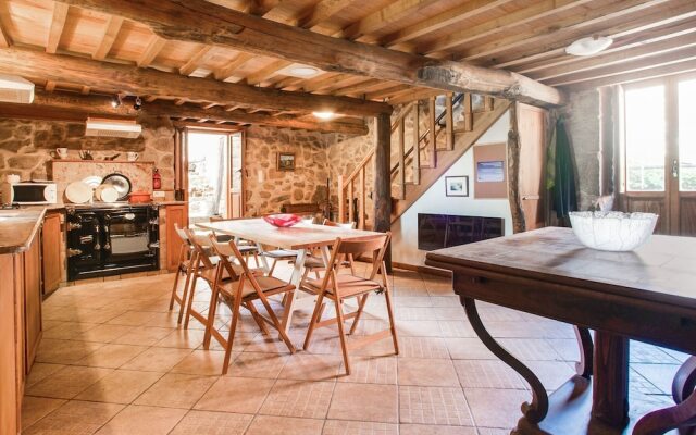 Comfortable and Cozy Country House in a Charming Setting