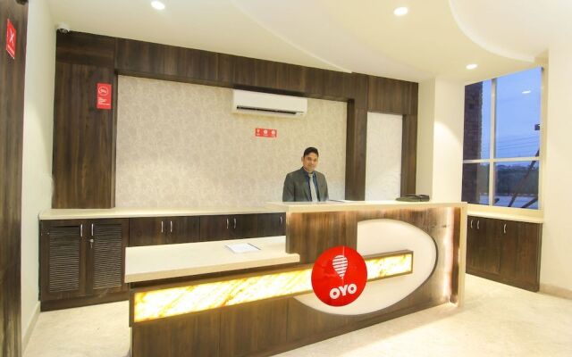 OYO 6844 Hotel Sam Inn