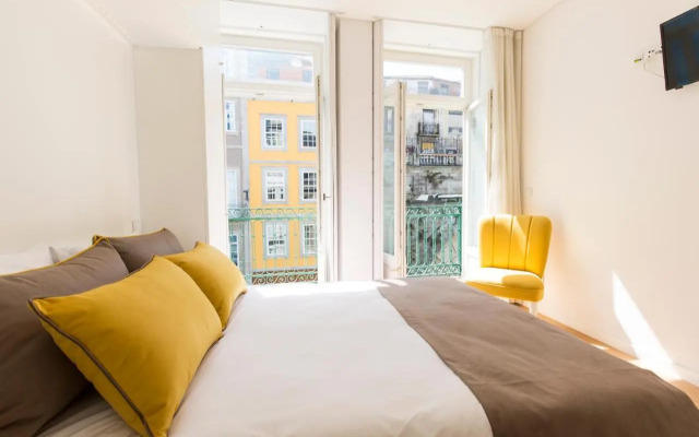 Downtown Porto Mouzinho Studio Apts